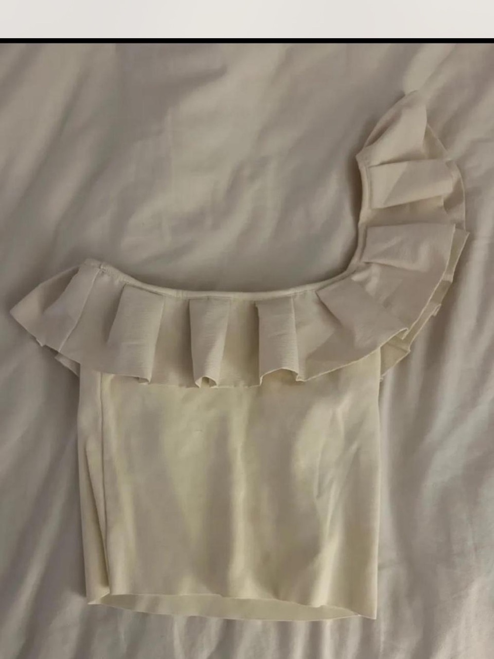 Zara Cream One-Shoulder Ruffle Top - Picture 2 of 3